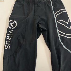 Virus Leggings